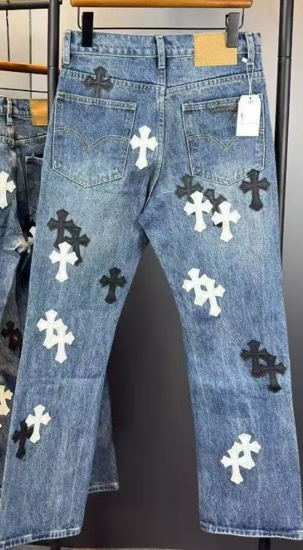CHROME HEARTS WHITE BLACK CROSS PATCH JEANS DENIM