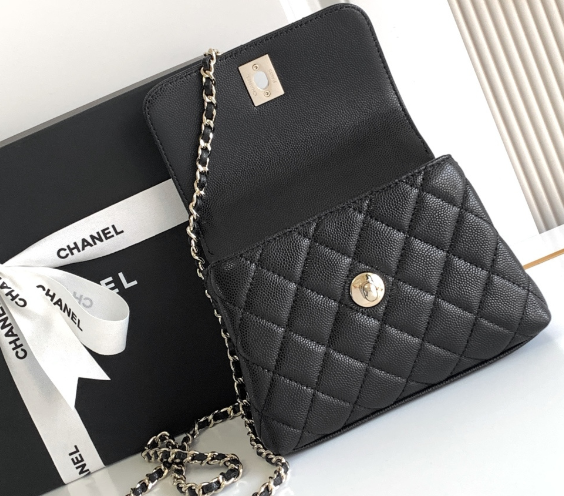 Chanel Tote in Black: The Quintessential Archive of Style
