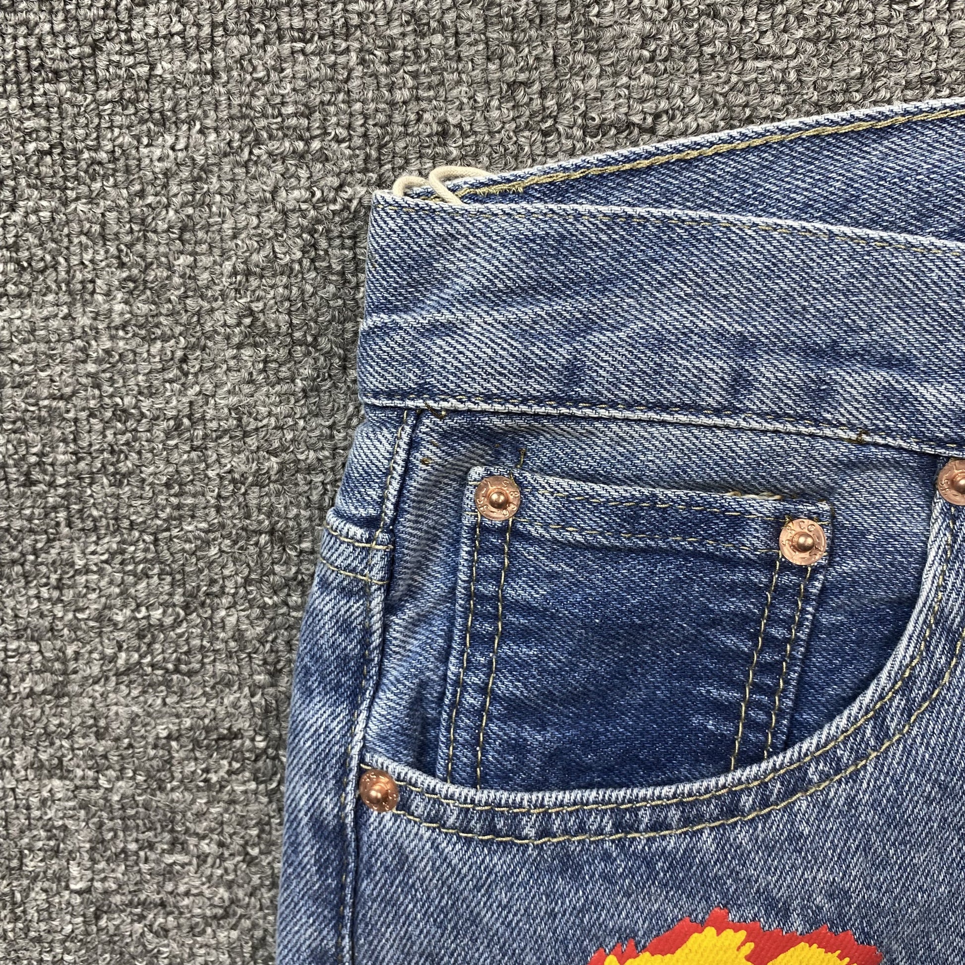 DENIM TEARS x OFFSET JEANS LIGHT WASH - Prime Reps