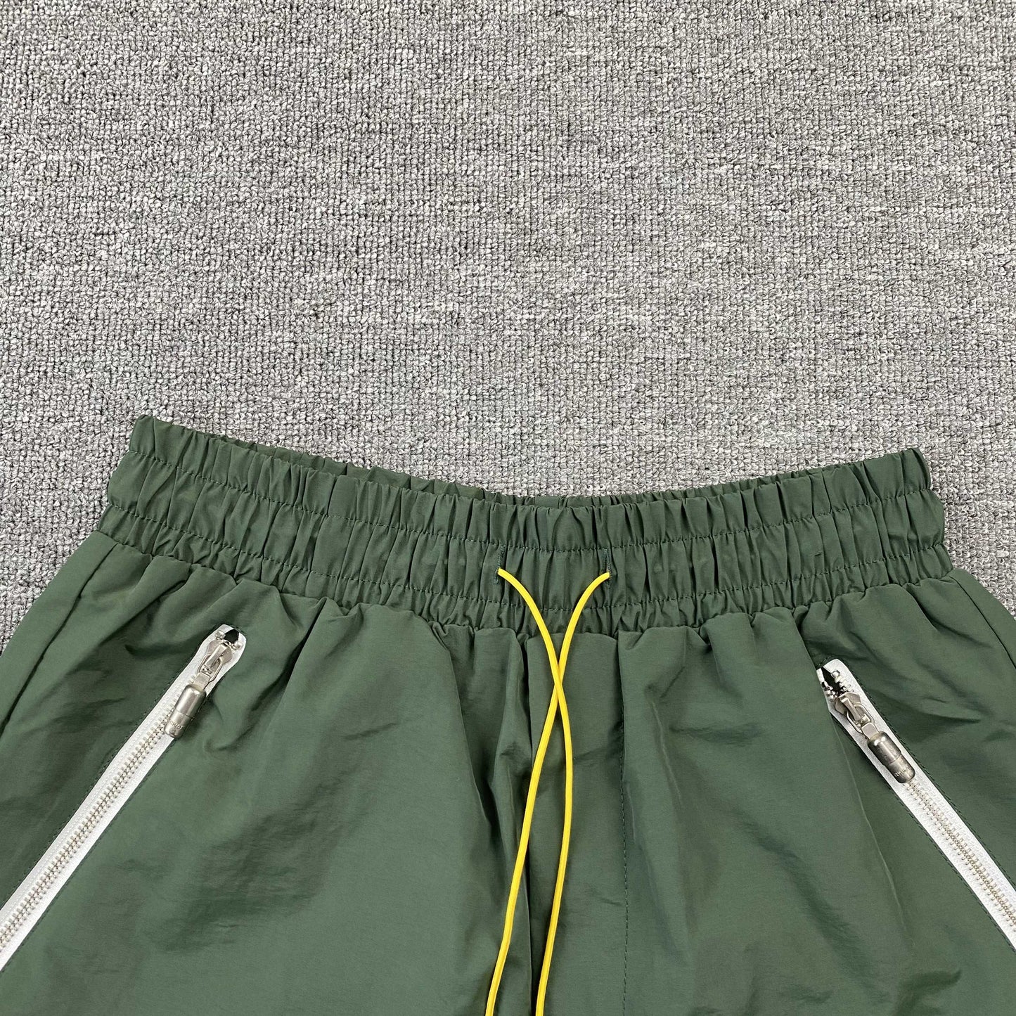 RHUDE RH LOGO SHORTS GREEN - Prime Reps