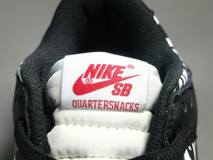 NIKE SB DUNK x QUARTERSNACKS ZEBRA - Prime Reps
